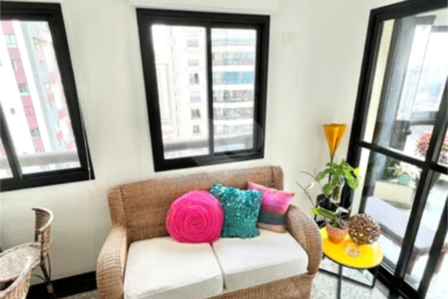Apartamento à venda com 3 quartos, sendo 1 suíte, em Santana, São Paulo, SP