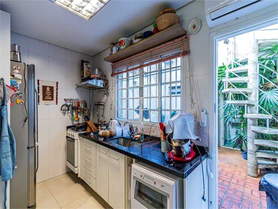 Casa de Vila à venda com 2 quartos em Parque Residencial da Lapa, São Paulo, SP