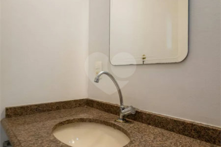Sobrado à venda com 2 quartos em Vila São Pedro, São Paulo, SP
