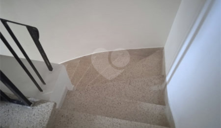 Sobrado à venda com 3 quartos, sendo 2 suítes,  em Santana, São Paulo, SP