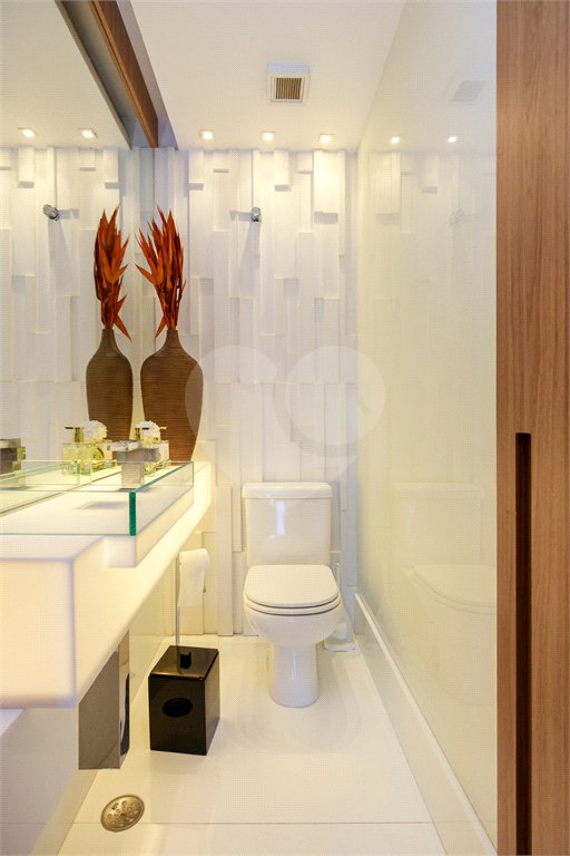 Apartamento à venda com 3 suítes em Cidade Monções, São Paulo, SP