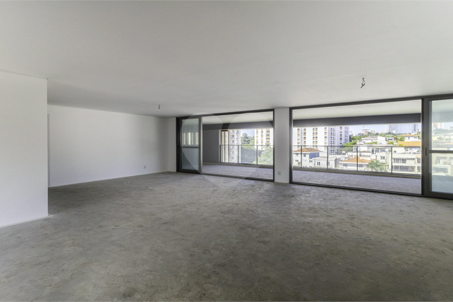 Apartamento à venda com 4 quartos, sendo 3 suítes, em Perdizes, São Paulo, SP
