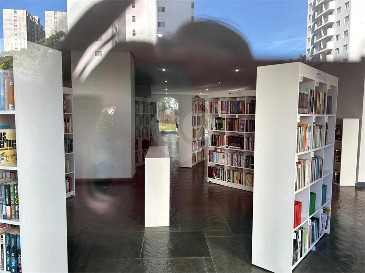 Apartamento à venda com 3 quartos em Vila Suzana, São Paulo, SP