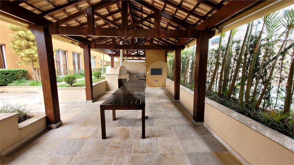Apartamento à venda com 3 quartos, sendo 1 suíte, no Centro, Osasco, SP