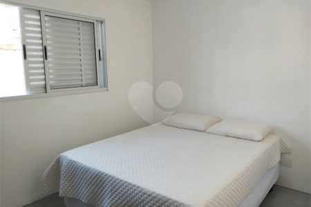 Casa à venda com 5 quartos, sendo 2 suítes,  em Jardim Bonfiglioli, São Paulo, SP