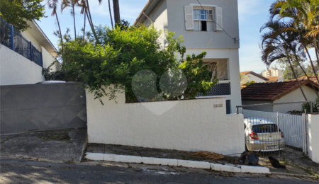 Sobrado à venda com 3 quartos em Tremembé, São Paulo, SP