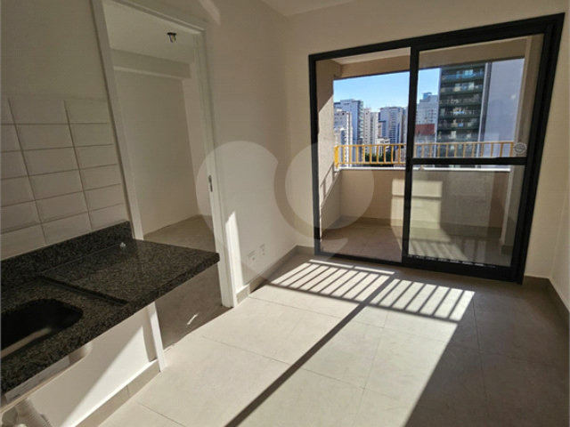 Apartamento à venda ou para alugar com 1 suíte em Vila Olímpia, São Paulo, SP