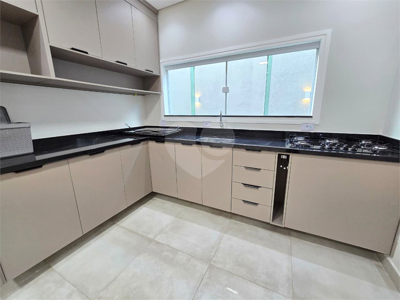 Casa à venda com 3 quartos, sendo 2 suítes, em Portal dos Pinheiros II, Itapetininga, SP