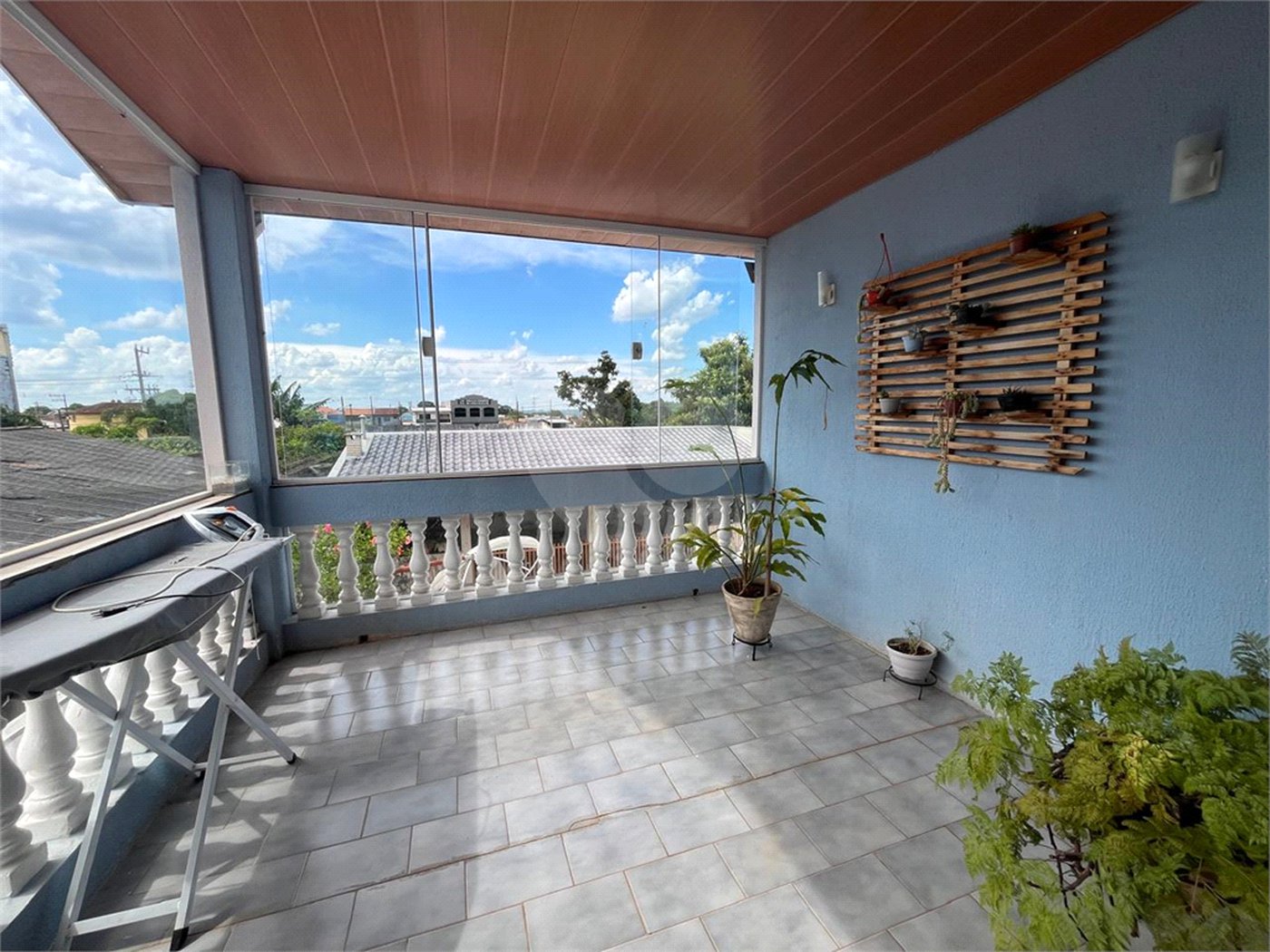 Casa à venda com 4 quartos, sendo 2 suítes, em Chapada Grande, Itapetininga, SP