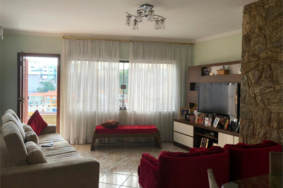 Sobrado à venda com 3 quartos, sendo 1 suíte,  em Vila Guilherme, São Paulo, SP