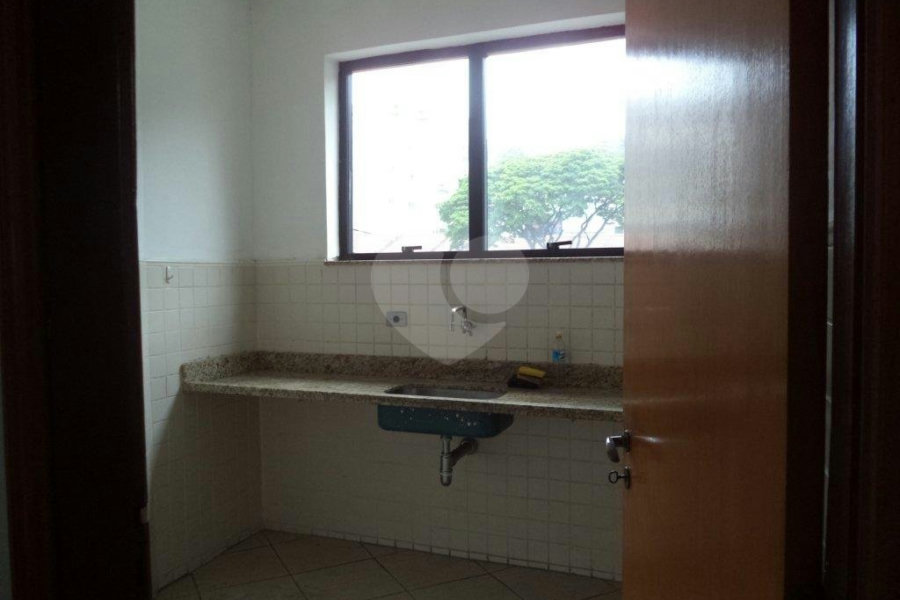 Prédio à venda em Santana, São Paulo, SP