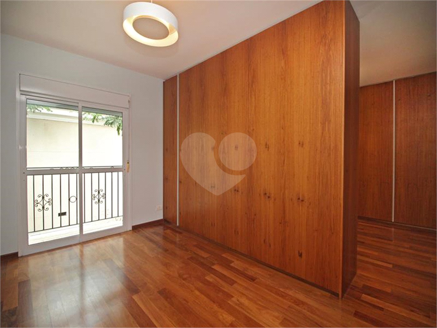 Casa à venda com 3 suítes no condomínio Brooklin Hills, São Paulo - SP