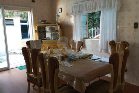 Casa à venda com 2 quartos em Vila Galvão, Guarulhos, SP
