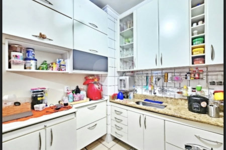 Casa à venda com 3 quartos, sendo 1 suíte,  no condomínio Portal dos Pinheiros, Ribeirão Preto - SP