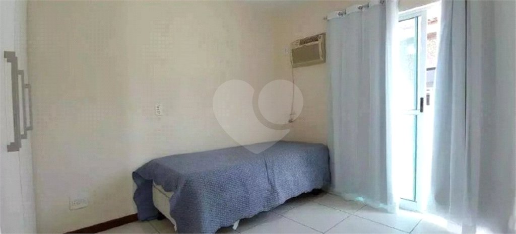 Cobertura à venda com 4 quartos, sendo 2 suítes,  em Algodoal, Cabo Frio, RJ