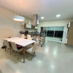 Casa à venda com 3 quartos, sendo 1 suíte, no condomínio Residencial Golden Ville, Itapetininga - SP
