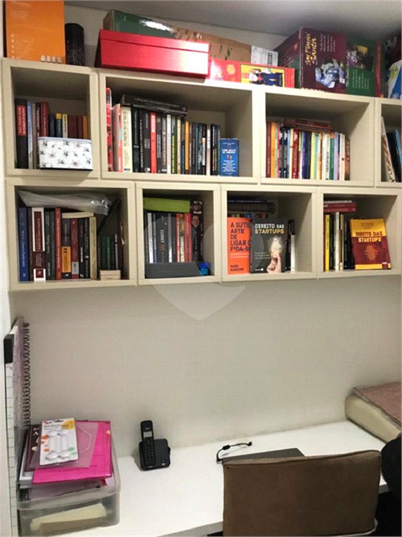 Apartamento à venda com 3 quartos, sendo 1 suíte, em Barra Funda, São Paulo, SP