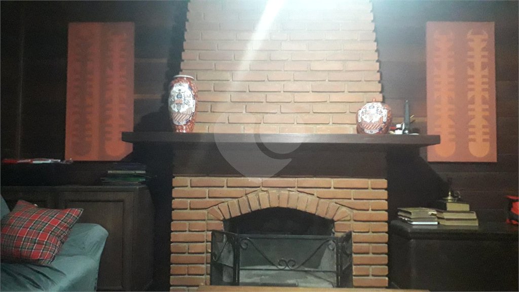 Casa à venda com 3 quartos, sendo 1 suíte, no condomínio Gleba II, Mairiporã - SP