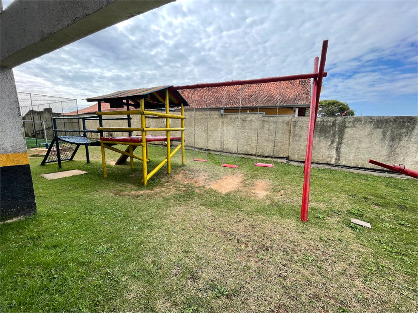 Apartamento à venda com 2 quartos em Parque Turiguara, Cotia, SP