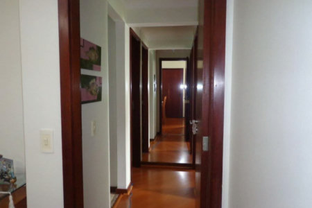 Apartamento à venda com 3 quartos, sendo 1 suíte,  em Jardim Londrina, São Paulo, SP