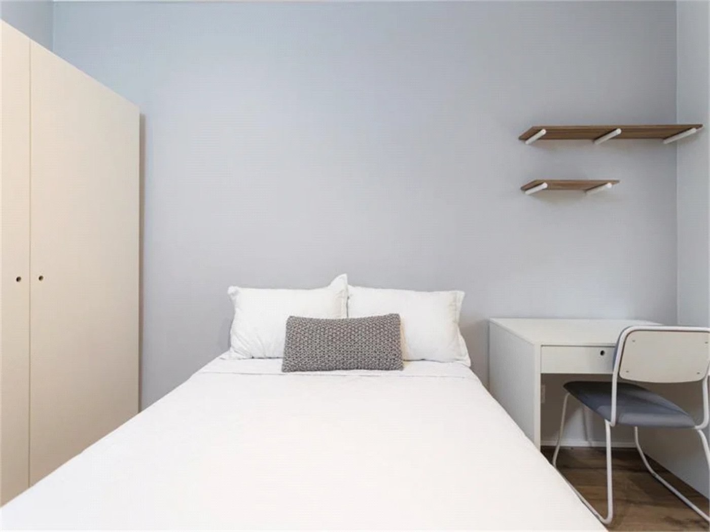 Apartamento à venda com 4 quartos, sendo 1 suíte, em Pinheiros, São Paulo, SP