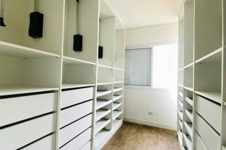 Apartamento à venda com 3 quartos, sendo 1 suíte, em Baeta Neves, São Bernardo do Campo, SP