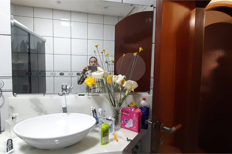 Sobrado à venda com 2 quartos em Horto, São Paulo, SP