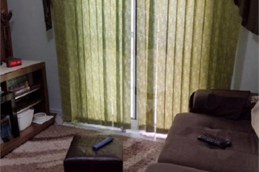 Casa à venda com 2 quartos no condomínio Res Bem-te-vi, São Paulo - SP
