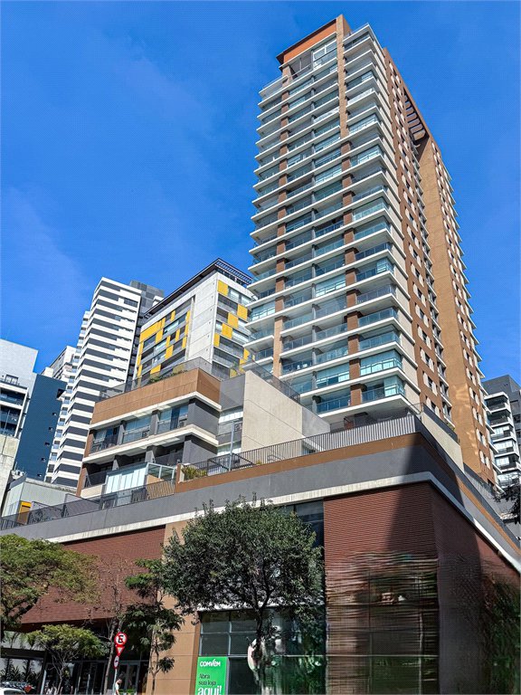 Apartamento à venda com 3 suítes em Sumarezinho, São Paulo, SP