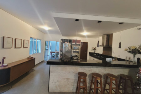 Casa à venda com 2 quartos, sendo 1 suíte, em Jardim Panorama, Salto, SP
