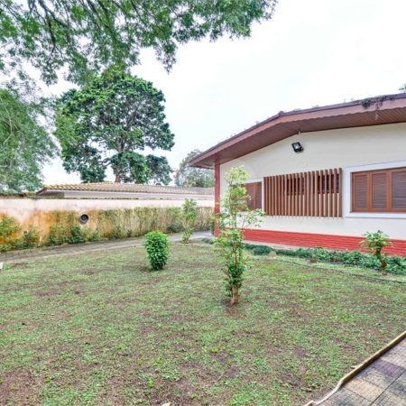 Casa à venda com 3 quartos, sendo 2 suítes, em Alto da Boa Vista, São Paulo, SP