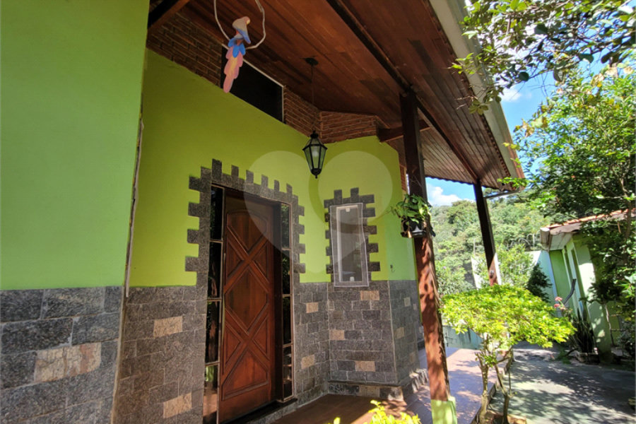 Casa à venda com 6 quartos, sendo 1 suíte,  em Rancho Grande, Mairiporã, SP