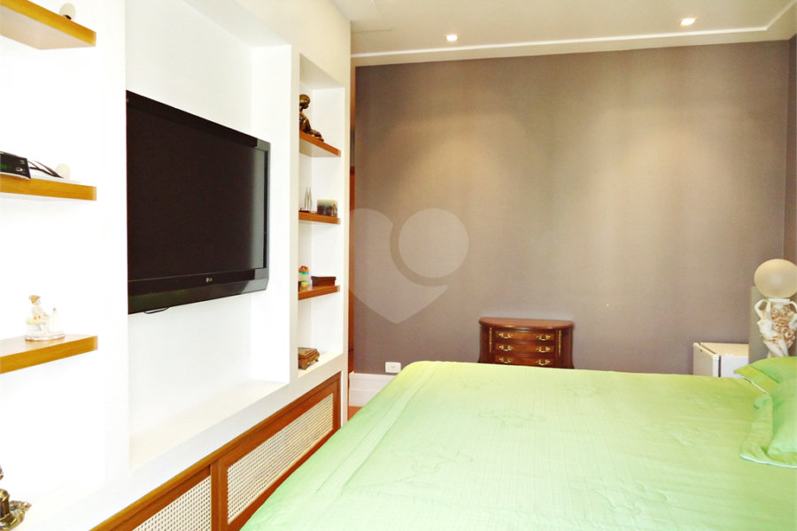 Apartamento à venda com 3 suítes em Jardim São Paulo(zona Norte), São Paulo, SP