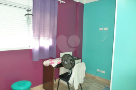 Casa à venda com 6 quartos, sendo 2 suítes,  em Vila Universitária, São Paulo, SP