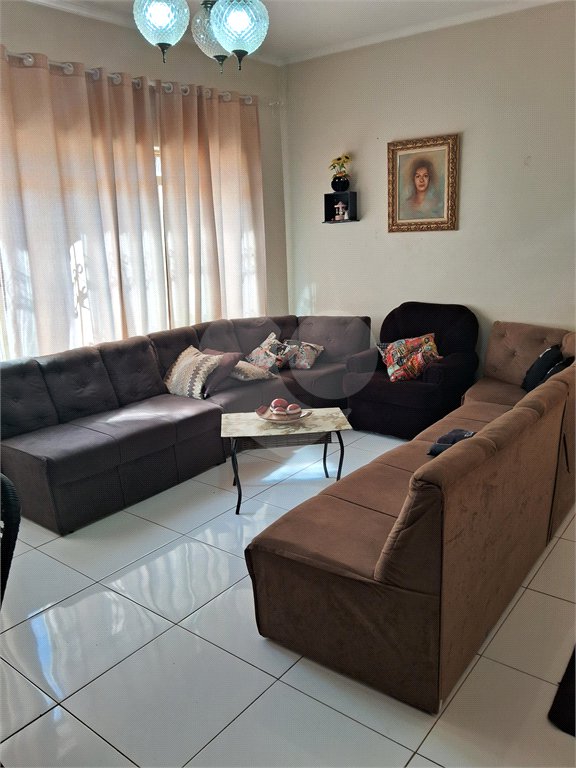 Casa à venda com 4 quartos, sendo 1 suíte, em Parque Boa Esperança, Indaiatuba, SP