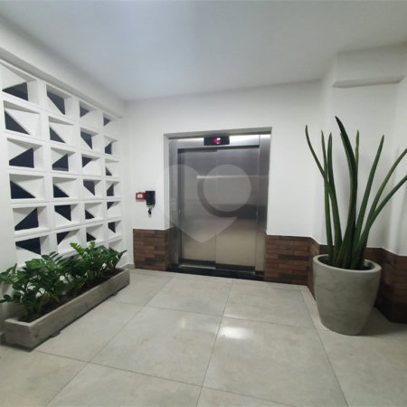 Apartamento para alugar com 2 quartos em Chora Menino, São Paulo, SP