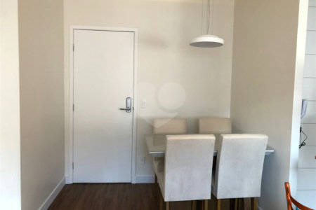 Apartamento à venda com 2 quartos em Parque Reboucas, São Paulo, SP