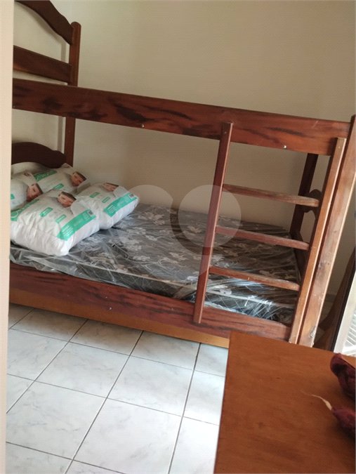 Casa à venda com 2 suítes, no condomínio Residencial Vitória Régia, Bertioga - SP
