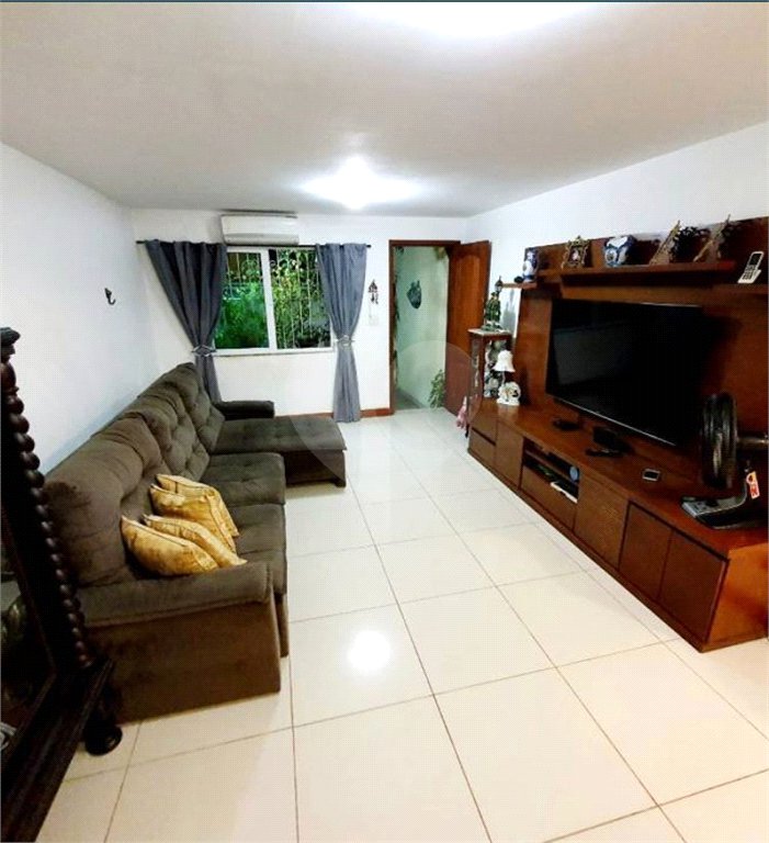 Casa à venda com 3 quartos, sendo 2 suítes, em Tijuca, Rio de Janeiro, RJ