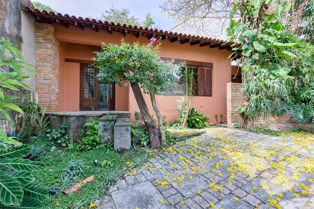 Casa Térrea à venda com 3 quartos, sendo 1 suíte, em Jardim Petrópolis, São Paulo, SP