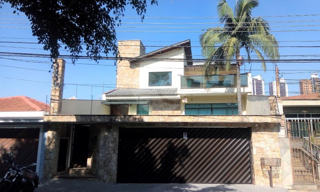 Sobrado à venda com 7 quartos, sendo 6 suítes, em Jardim Franca, São Paulo, SP
