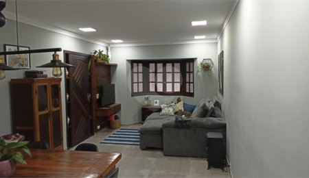 Sobrado à venda com 3 quartos, sendo 1 suíte,  em Parque São George, Cotia, SP