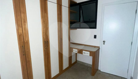 Apartamento à venda com 4 quartos, sendo 2 suítes,  em Vila Nova, Cabo Frio, RJ