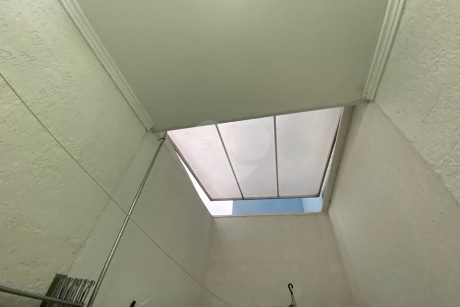 Casa à venda com 2 quartos, sendo 1 suíte, no condomínio Residencial Vila da Serra, São Paulo - SP