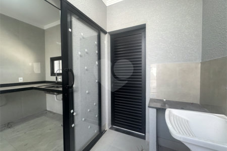 Casa à venda com 3 quartos, sendo 1 suíte, no condomínio Residencial Villagio Wanel, Sorocaba - SP