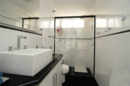 Sobrado à venda com 4 quartos, sendo 2 suítes, em Jardim São Paulo(zona Norte), São Paulo, SP