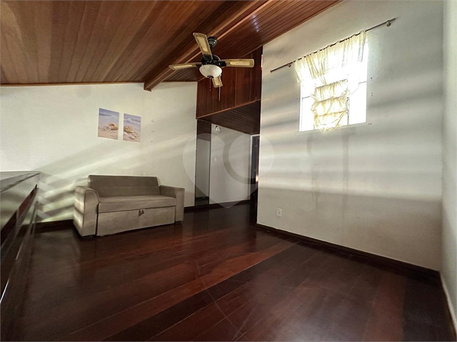 Casa em condomínio à venda com 2 quartos, sendo 1 suíte, em Ogiva, Cabo Frio, RJ