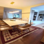 Casa de 85m2 com 3 dormitórios e 2 vagas de garagem localizado no Bosque da Saúde