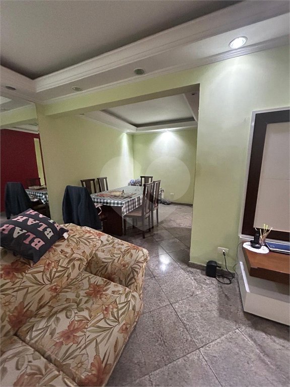 Sobrado à venda com 3 quartos, sendo 1 suíte, em Vila Nova Cachoeirinha, São Paulo, SP
