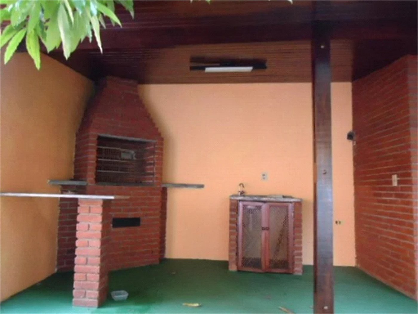 Sobrado à venda ou para alugar com 2 suítes em Paraisópolis, São Paulo, SP